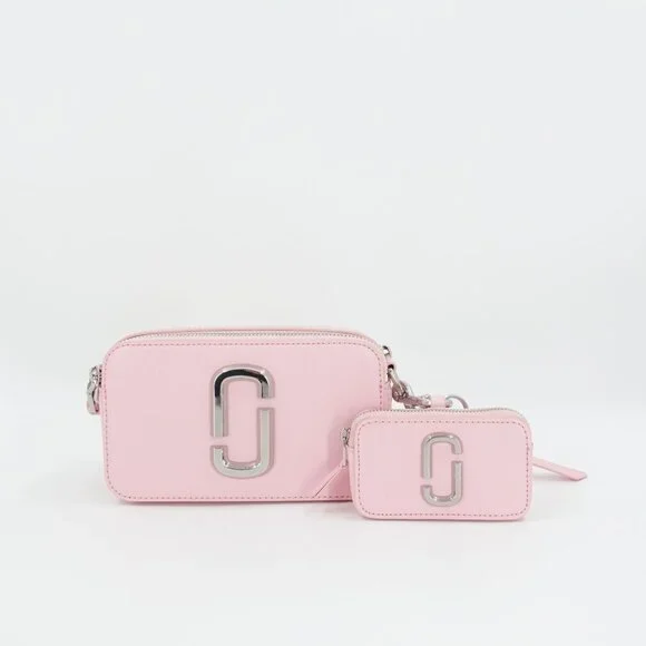 Marc Jacobs Women's The Utility Snapshot Crossbody Bag Bubblegum Pink OS - Picture 13 of 14